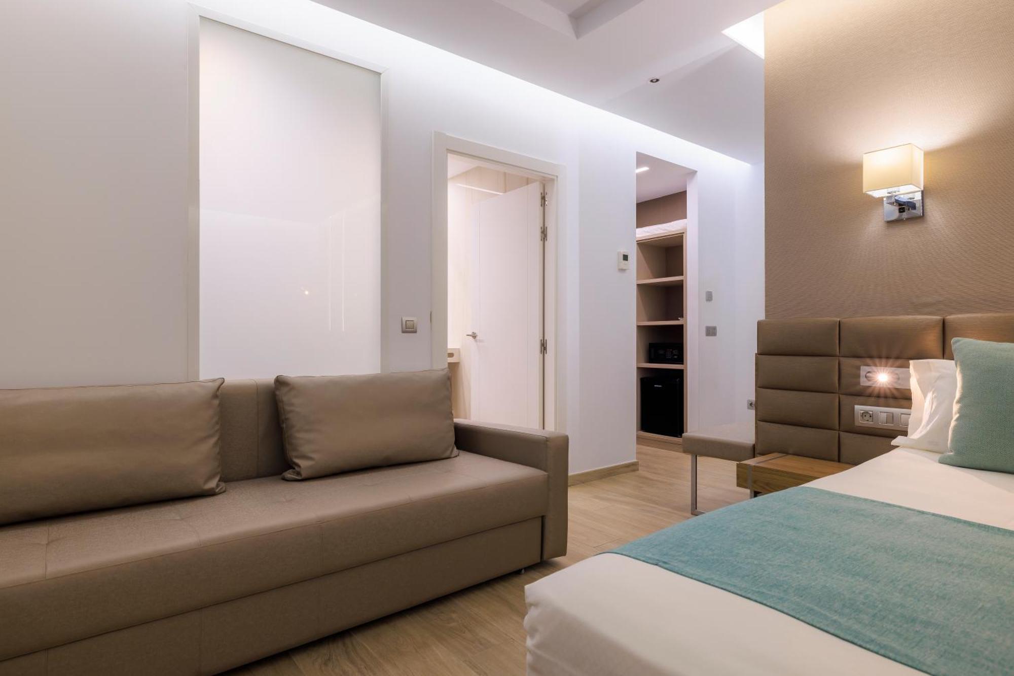 Hotel Torre Del Mar - Ibiza Playa d'en Bossa Dış mekan fotoğraf